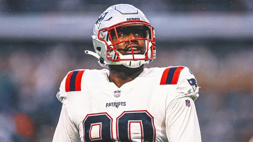 Gambar Tren NFL: Pertahanan Patriot mengatasi Christian Barmore yang didiagnosis menderita pembekuan darah
